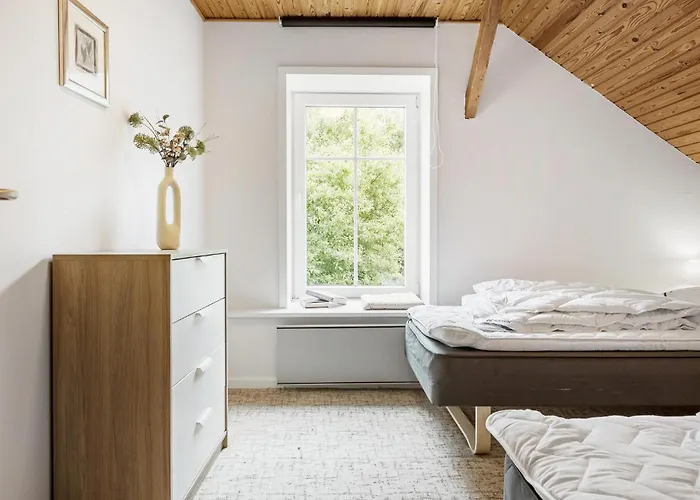 3 Bedroom In 펜션 *